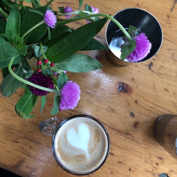 meet your posher - Alexandra - Picture 3 of 5